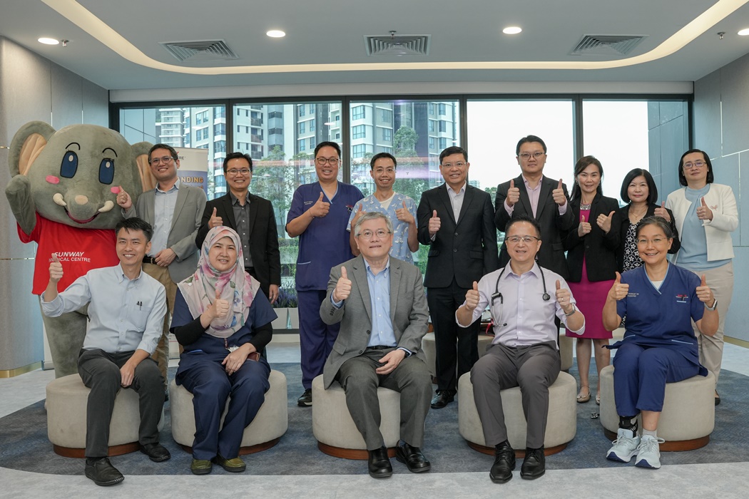 Sunway Medical Centre Management at Paeds Clinic opening