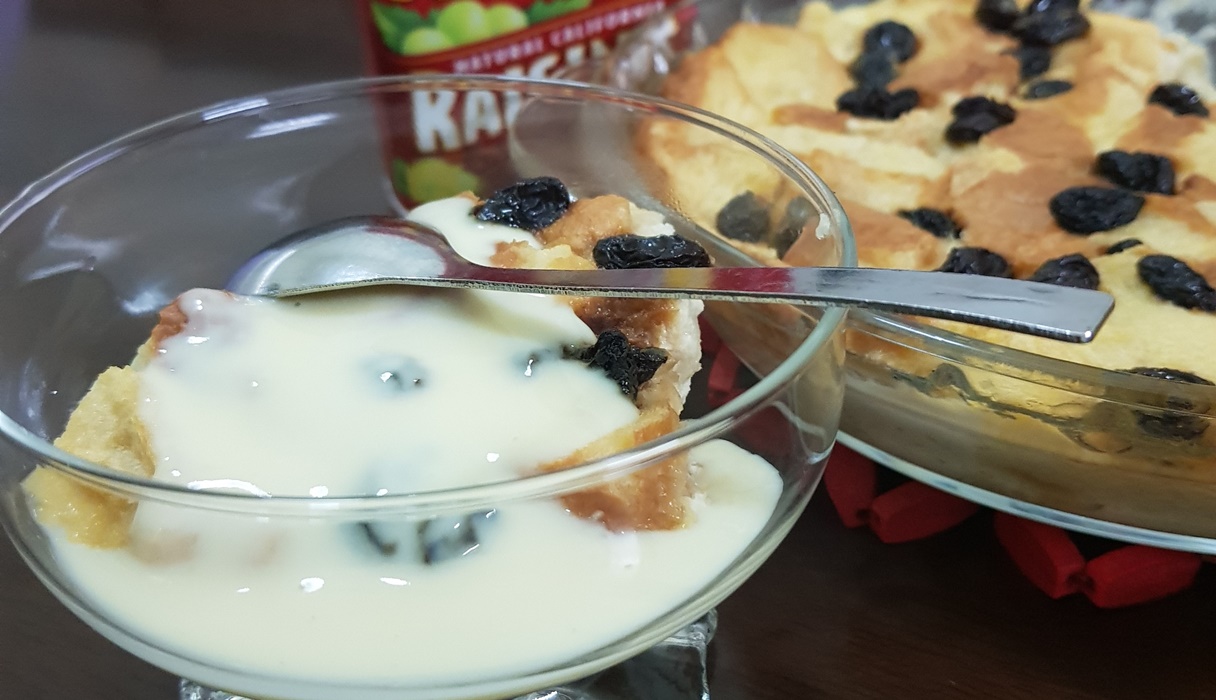 California Raisin Bread Pudding and Custard Sauce-(2)