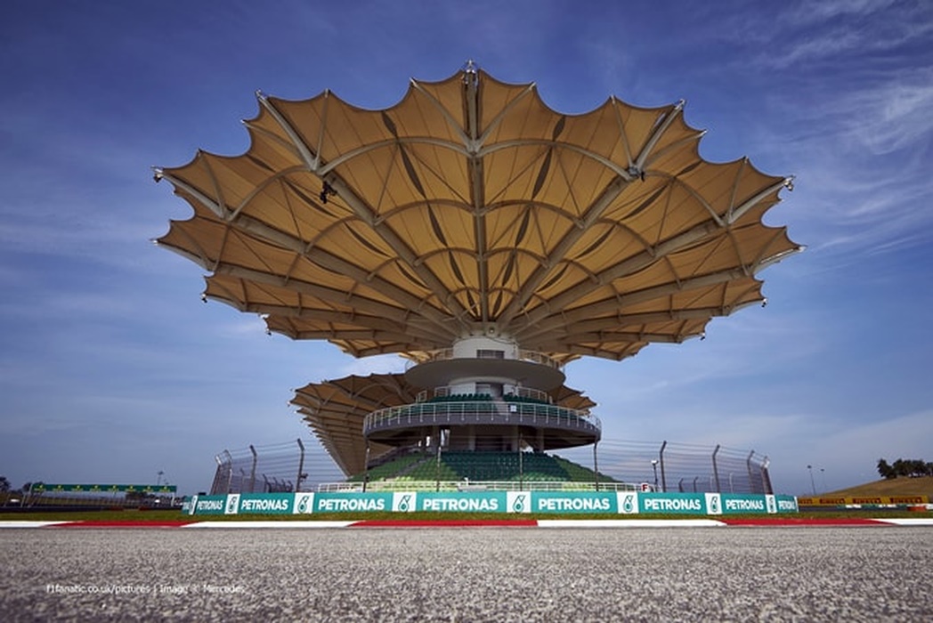Sepang Circuit by www.sepangcircuit. com.v1