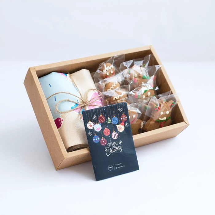 Home-baked Christmas goodies (3)