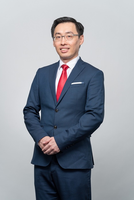 SMCV's Consultant Haematologist Dr Henning Loo Cheng Kien