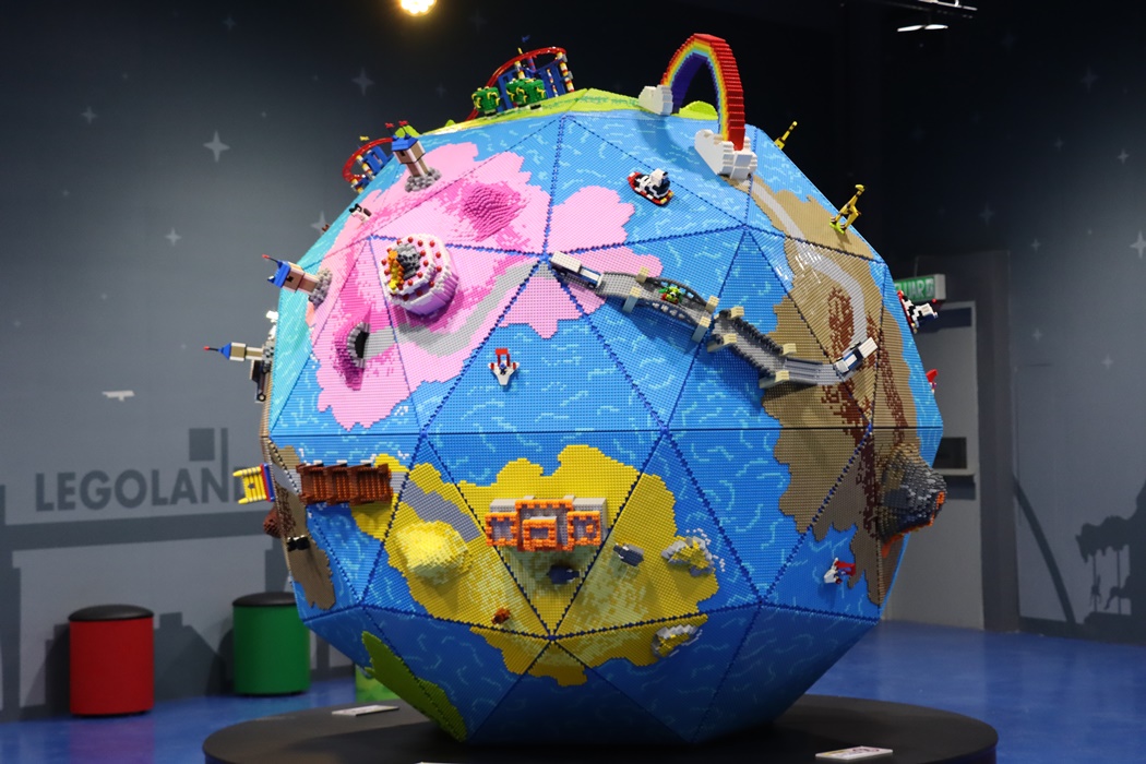 The six-feet wide LEGO globe welcomes guests to LEGOLAND Malaysia Resort's newest attraction, Planet LEGOLAND. (1)