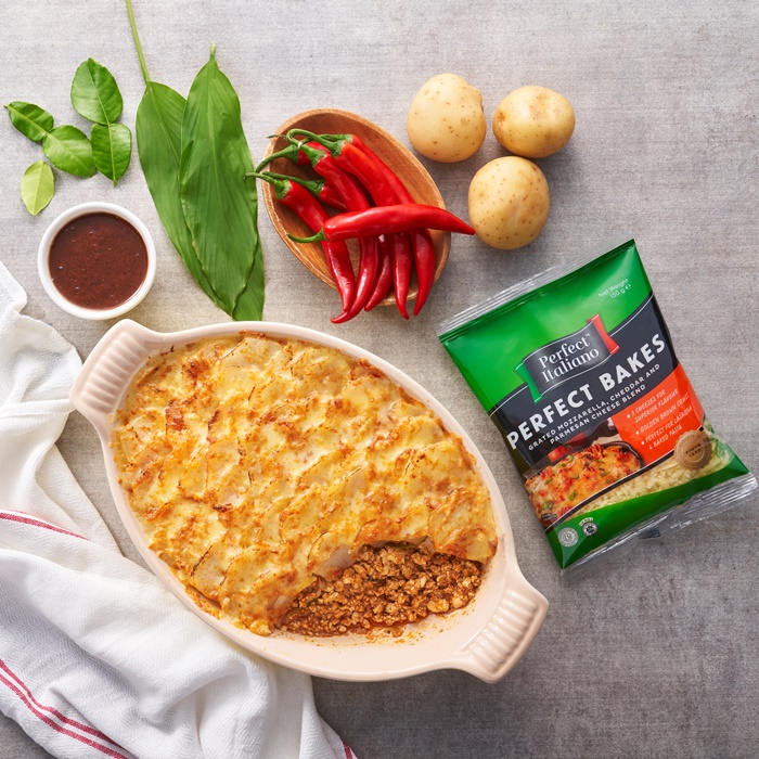 Perfect Italiano Cheesy Chicken Rendang Pie