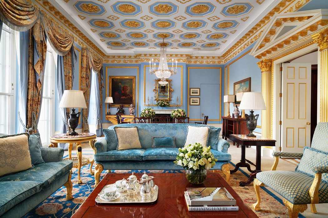 The-Lanesborough-Lodnon-Royal-Suite-Lounge-1