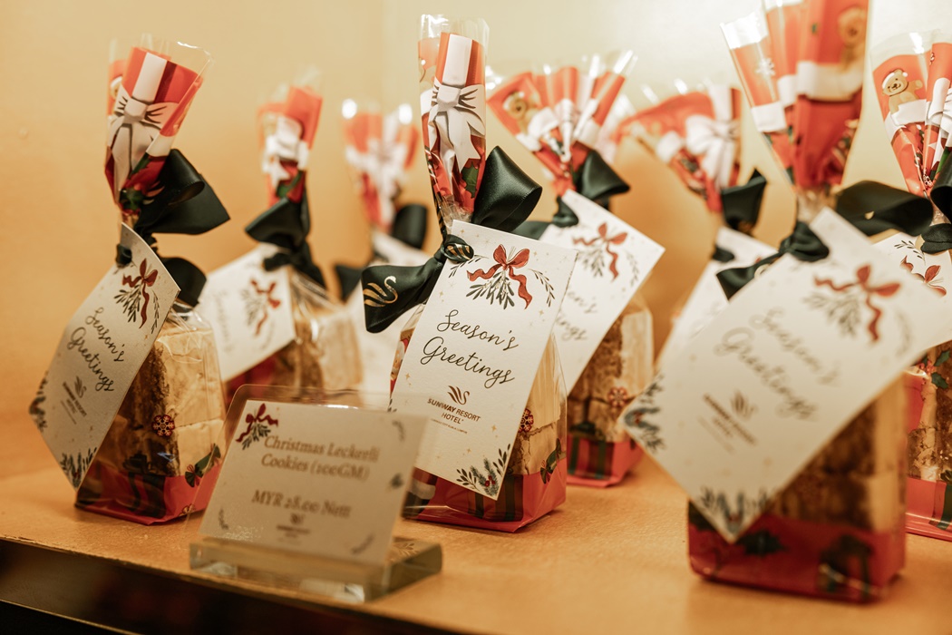 Lackerli Cookies